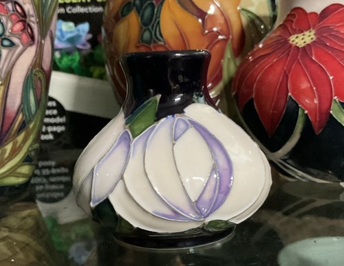 Moorcroft white rose - white, 32/2