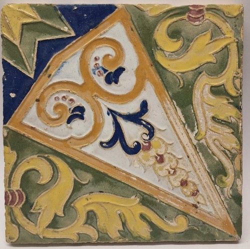 Antique polychrome majolica - antique,