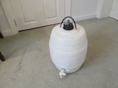 Pressure barrel new lid - new, and