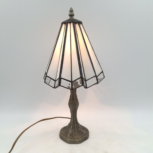 Tiffany style table lamp - tiffany,