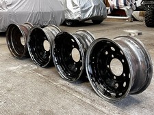 land rover defender /