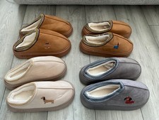 DACHSHUND/SAUSAGE DOG SLIPPERS..GREY/BEIGE..SIZES 5-7..