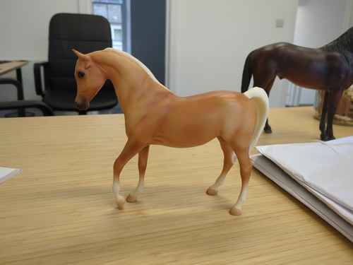 Breyer classics johar palomino - johar,