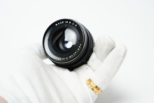 Pentacon 30mm full frame - f3.5,