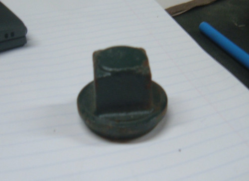 Axle cap nut - right, 3/4"