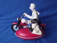 Vintage 1989 Euromark Wallace