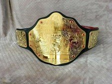 Big gold heavyweight