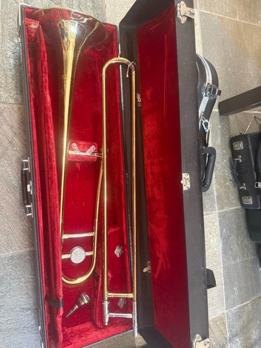 Bach tb300 trombone with - with, hard