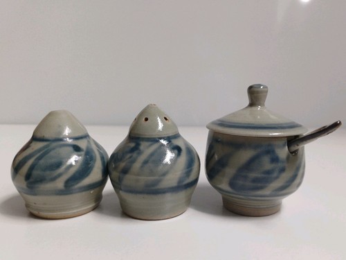Rare crowan pottery - crowan, cruet