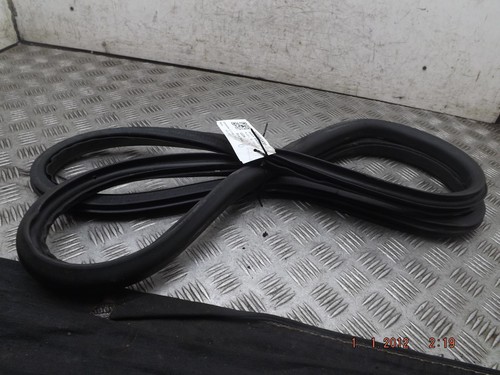 Seat leon right offside rear - seat,