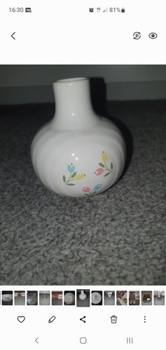 Hornsea tulip concept - hornsea, vase