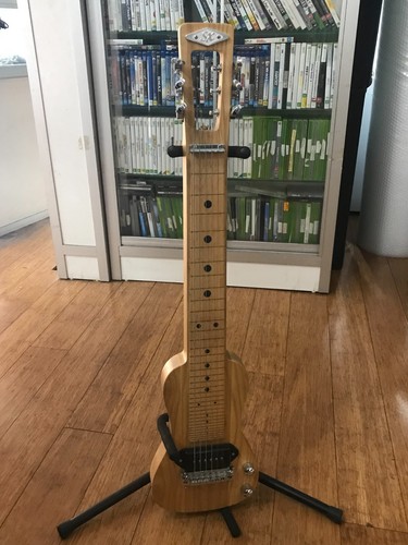String lap guitar in - sx,