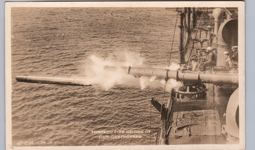 Firing torpedo destroyer - firing, us