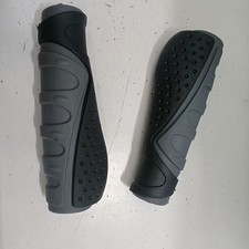 1 Pair Ergonomic Lock On