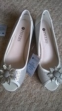 PAVERS WHITE WEDGE SHOES RRP £45 FREE POST