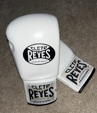 Cleto Reyes boxing gloves 10oz
