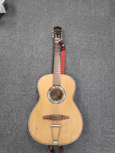 Classic vintage acoustic - classic/vintage,