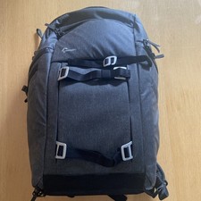 Lowepro Freeline BP 350 AW Camera Backpack/Daypack Grey Excellent Condition