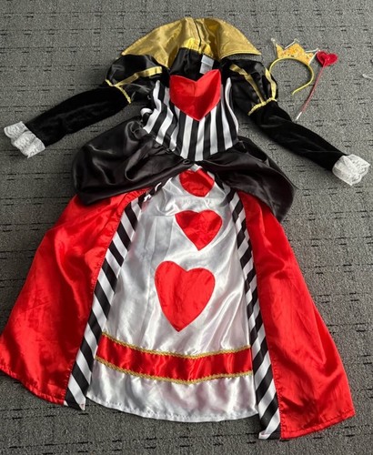 Disney queen hearts alice - of,