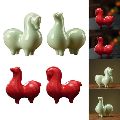 Figurine horse statue - horse,