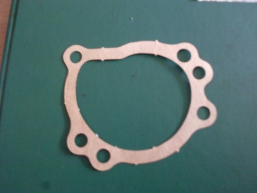 Water pump gasket for - , metro