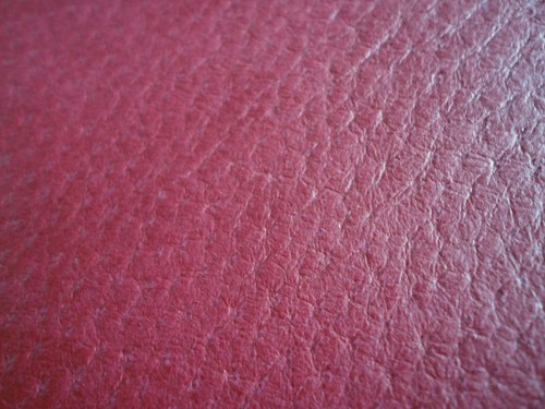 Shimmery pale raspberry pink - pale,
