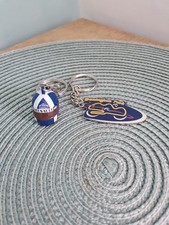 Very Nice ONYX Crash Helmet and Enamel Keyring Chains, Exellent Condition Nice