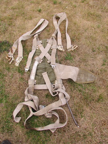 Luftwaffe pilot parachute - luftwaffe,