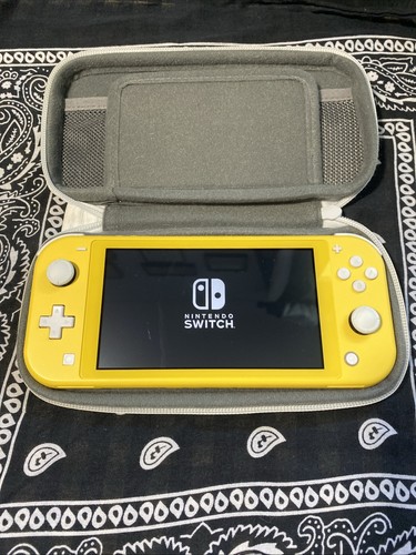 Used nintendo switch - nintendo, lite