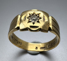 Victorian 1861 Hallmarked 18ct Yellow Gold Gents Diamond Ring Size T