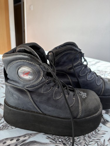 Swear london truck blue - swear,
