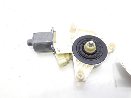 A2048200642 rear power window