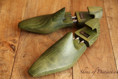 Berluti green wooden shoe - wooden,