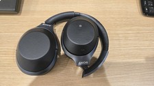 Sony WH-1000XM2 Wireless Noise-Canceling Headphones Black