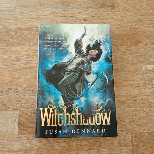 Witchshadow susan dennard - witchshadow,