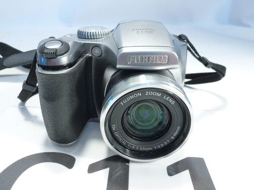 Fuji finepix s5700 - s5700, 7.1m