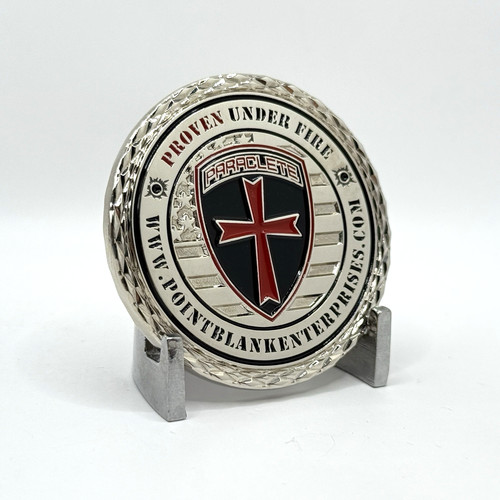 Challenge coin point - point, blank