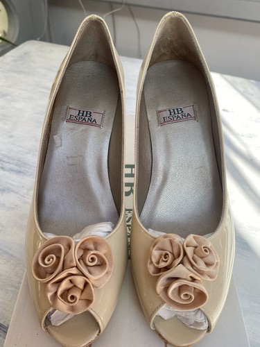Espana cream patent - hb, court