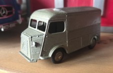 Vintage French Dinky Toys 25C