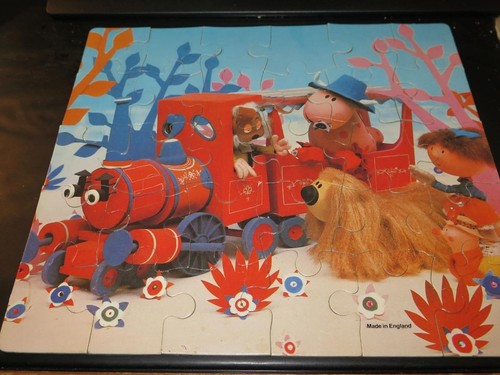 Vintage jigsaw puzzle magic - vintage,