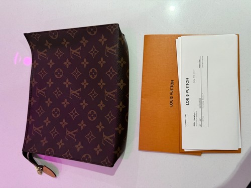 Louis vuitton toiletry - louis,