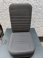 Land Rover Defender Front