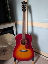 Guild Westerly D-140, Guitar, Dreadnought, Cherry Burst, with Guild Case/Gigbag