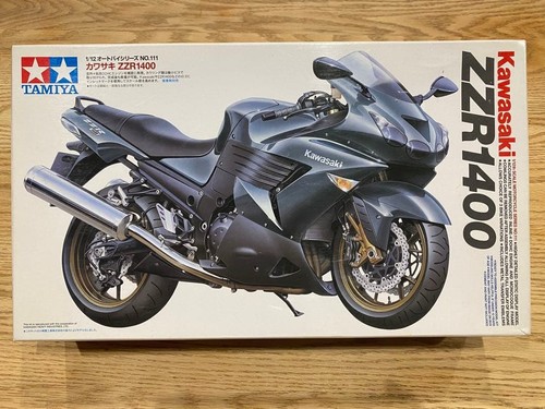 Tamiya kawasaki zzr1400 - tamiya,