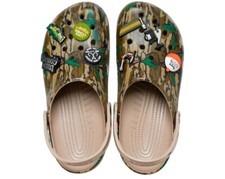 LUKE COMBS X CROCS CLASSIC