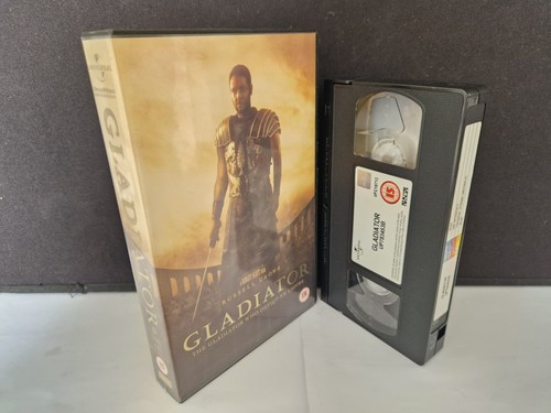 Gladiator russell crowe - russell,