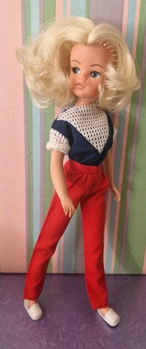 Vintage pedigree sindy doll - vintage,