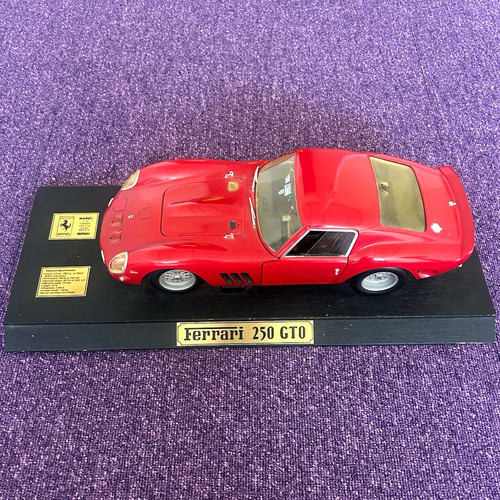Ferrari 250 gto - 1:12, scale