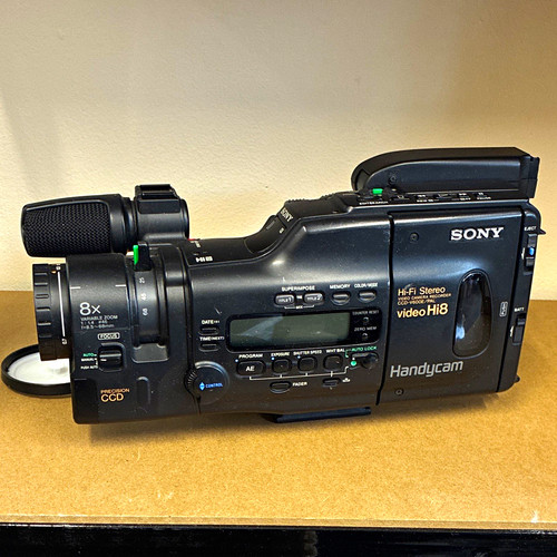 Sony handycam video hi8 - sony,