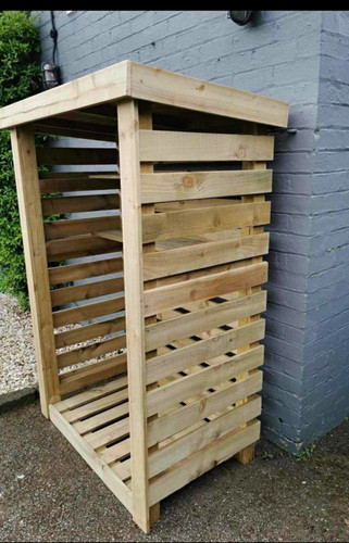 Wooden slatted outdoor log - outdoor,